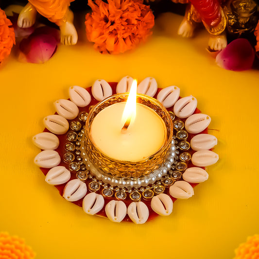 Kaudi Design Candle Holder